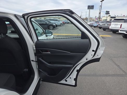 Used 2023 MAZDA CX-30 AWD 2.5 S image 16