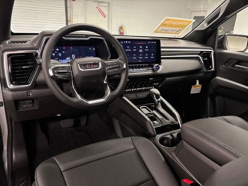 New 2026 GMC Canyon Elevation w/ Convenience Package image 27