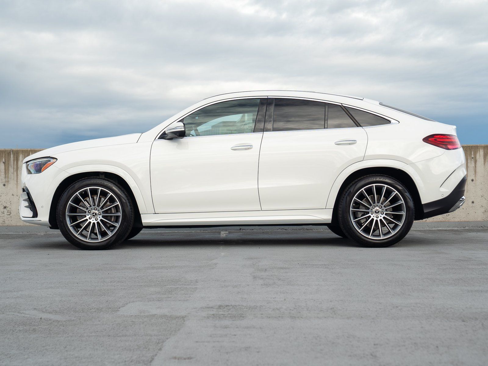 Certified 2026 Mercedes-Benz GLE 450 4MATIC Coupe image 2