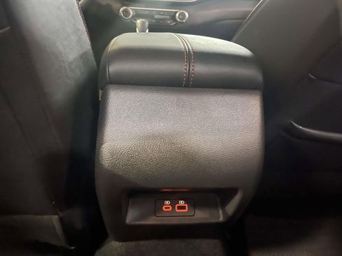 Used 2024 Nissan Altima 2.5 SR image 15