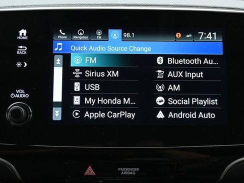 Used 2020 Honda Pilot Touring image 35