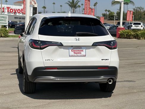 Used 2026 Honda HR-V Sport image 43