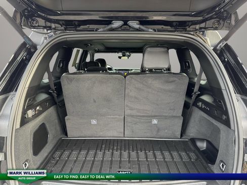 Used 2023 Jeep Grand Cherokee L Overland image 31