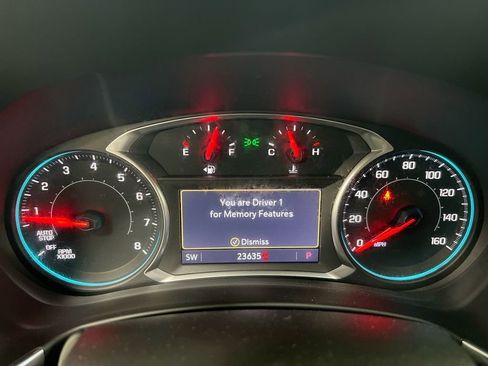 Used 2019 Chevrolet Equinox Premier image 11