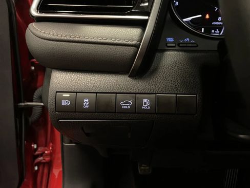 Used 2023 Toyota Camry SE FWD image 24