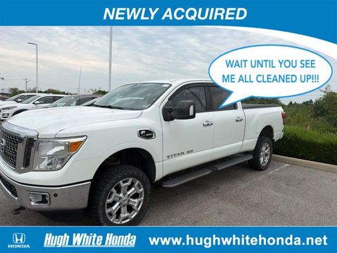 Used 2017 Nissan Titan XD AWD/4WD image 1