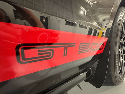 Used 2013 Ford Mustang Shelby GT500 RWD image 39