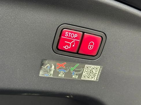 Certified 2022 Mercedes-Benz AMG GT 43 image 42