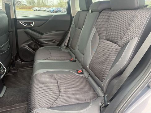 Certified 2023 Subaru Forester Premium image 17