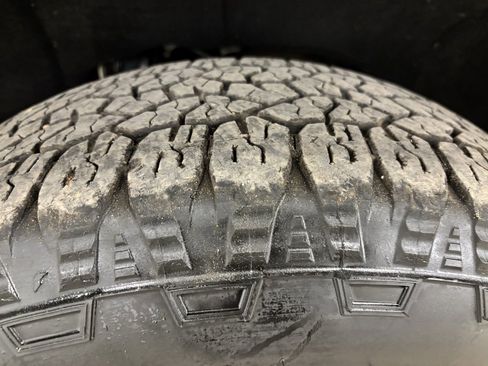 Used 2024 Chevrolet Silverado 2500 High Country w/ High Country Premium Package image 10