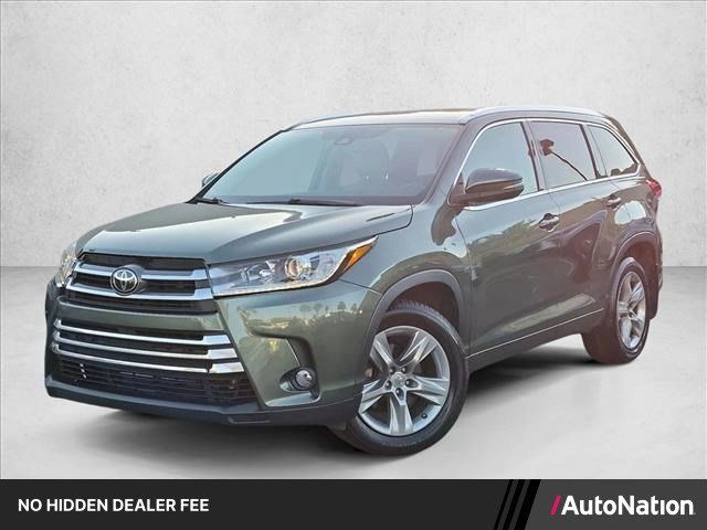 Used 2017 Toyota Highlander Limited w/ Carpet Mat Package AWD/4WD image 1