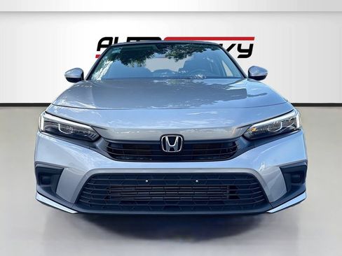 Used 2024 Honda Civic EX image 2