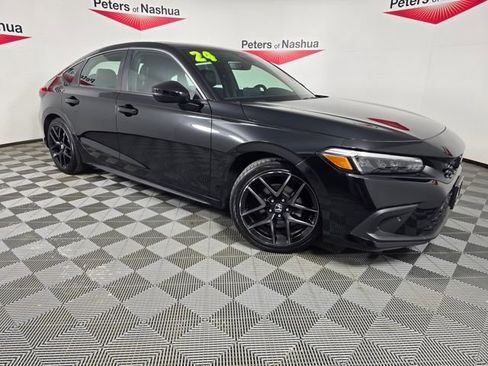 Certified 2024 Honda Civic Sport Touring image 1