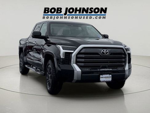 Used 2022 Toyota Tundra Limited image 1