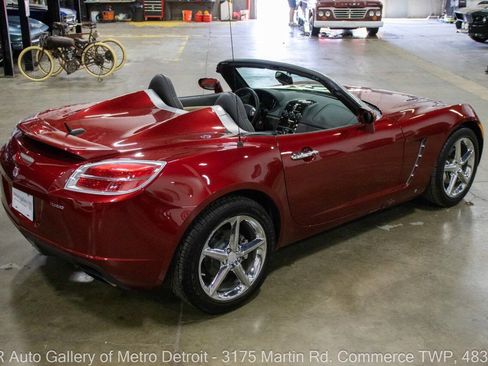 Used 2009 Saturn Sky Red Line image 8
