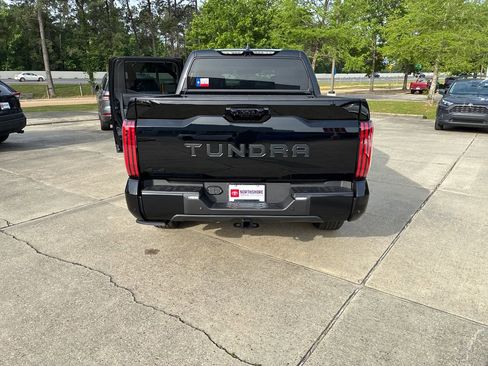 New 2026 Toyota Tundra Platinum image 36