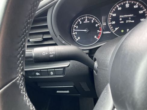 Used 2024 MAZDA MAZDA3 s FWD image 23