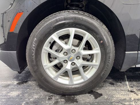 Used 2022 Chevrolet Equinox LT FWD image 6