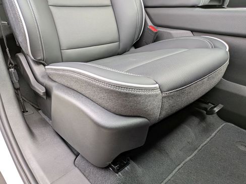 New 2026 GMC Sierra EV Elevation w/ LPO, Elevation Dark Package image 27