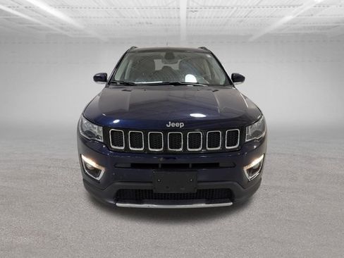 Used 2019 Jeep Compass Limited AWD/4WD image 2