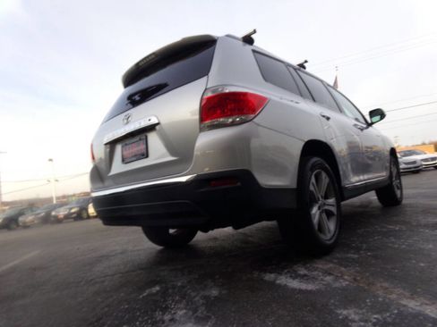 Used 2013 Toyota Highlander Limited FWD image 60