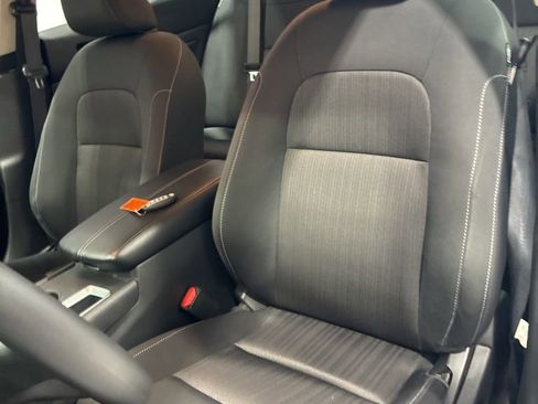 Used 2025 Nissan Altima 2.5 S image 10