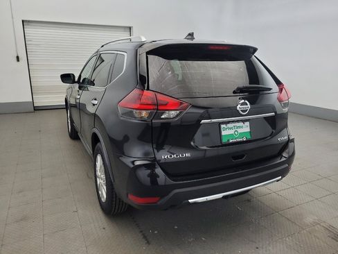 Used 2018 Nissan Rogue SV AWD/4WD image 6