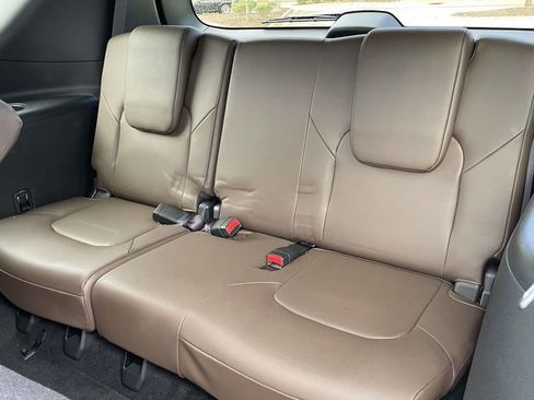 Used 2024 Nissan Armada Platinum w/ Cargo Package image 10
