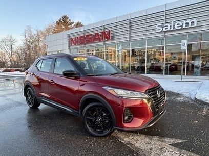 Used 2021 Nissan Kicks SR