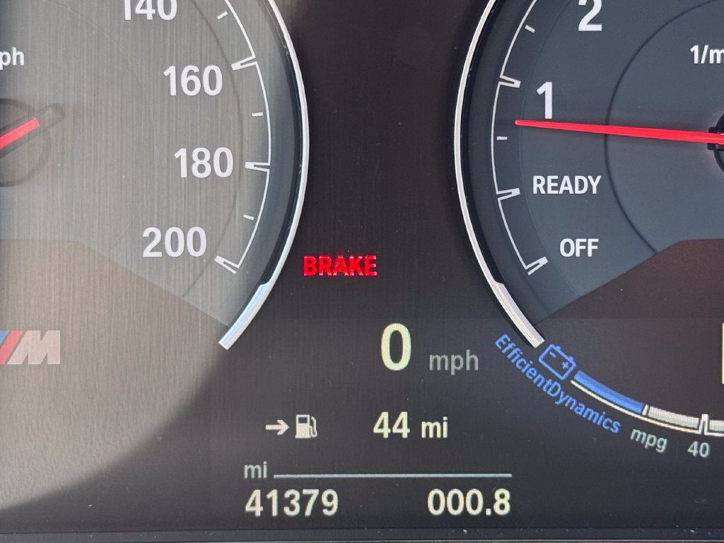 Used 2018 BMW M3 RWD image 23
