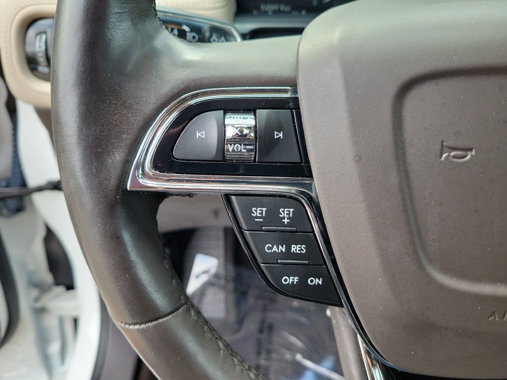 Used 2023 Lincoln Nautilus Reserve FWD image 28