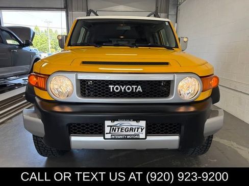 Used 2007 Toyota FJ Cruiser 4WD w/ Upgrade Pkg 2 image 2