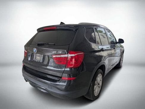 Used 2017 BMW X3 xDrive28i AWD/4WD image 3