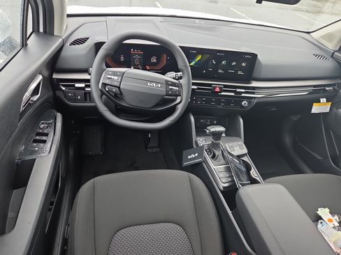 New 2026 Kia Sportage LX image 7