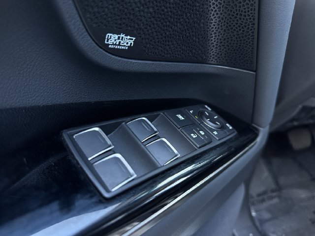 Used 2023 Lexus LX 600 4WD w/ Appearance Package image 11