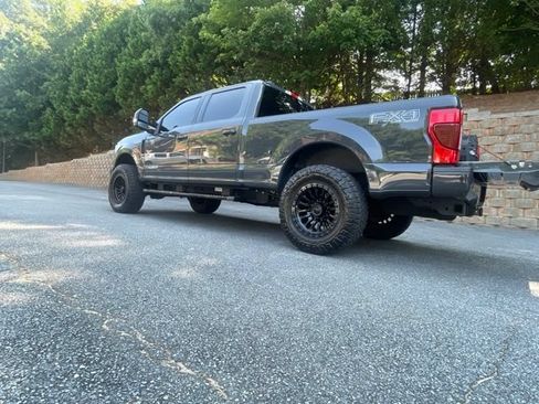Used 2021 Ford F250 Lariat AWD/4WD image 8