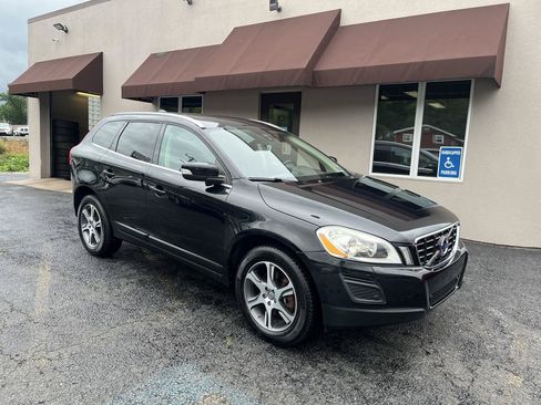 Used 2012 Volvo XC60 T6 AWD/4WD image 3