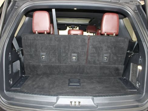Used 2024 Ford Expedition Limited AWD/4WD image 28
