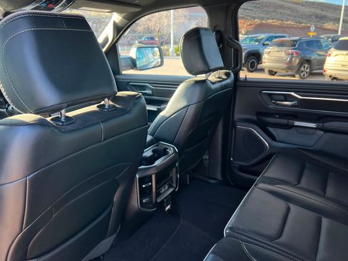Used 2025 RAM 1500 Laramie image 19