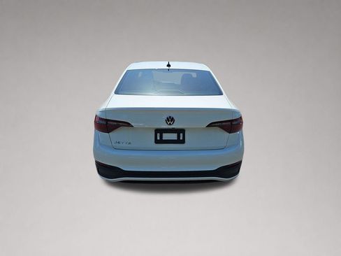 Certified 2023 Volkswagen Jetta Sport FWD image 4
