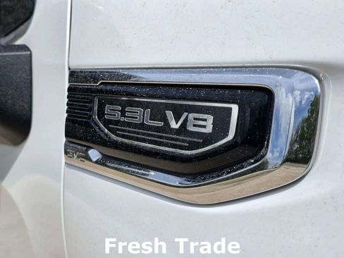 Used 2022 GMC Sierra 1500 SLT w/ SLT Premium Package image 16