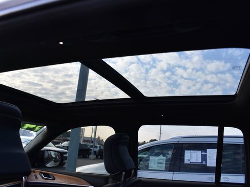 Used 2024 Jeep Grand Cherokee Summit image 27