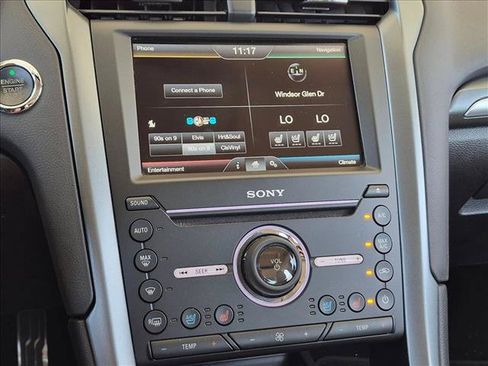 Used 2016 Ford Fusion Titanium FWD image 11