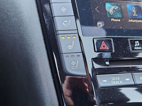 Used 2023 INFINITI QX50 Sport FWD image 19