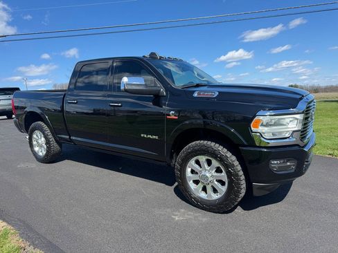 Used 2022 RAM 3500 Laramie image 5