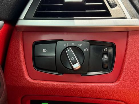 Used 2019 BMW 430i Coupe w/ Executive Package RWD image 28
