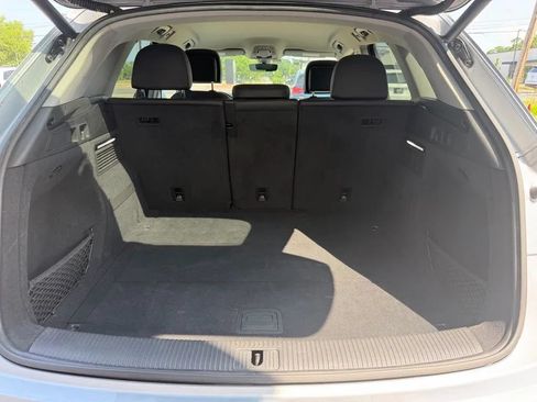 Used 2018 Audi Q5 2.0T Premium w/ Convenience Package AWD/4WD image 6