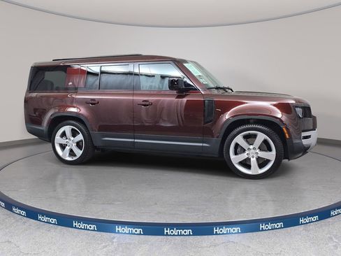 Used 2023 Land Rover Defender 130 First Edition AWD/4WD image 4