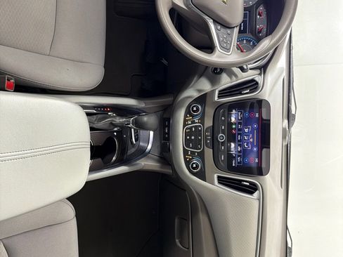 Used 2022 Chevrolet Malibu LT image 25