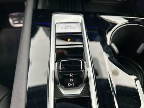 New 2025 Volkswagen Atlas Cross Sport SEL Premium R-Line image 36